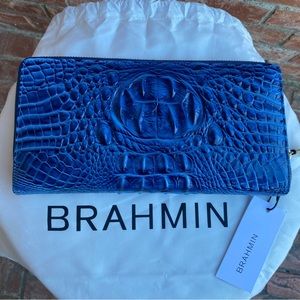 NWT Bluebonnet Skyler